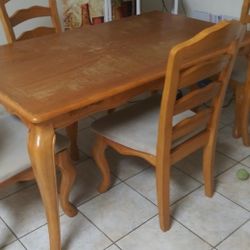 Comedor De Madera 4 Sillas