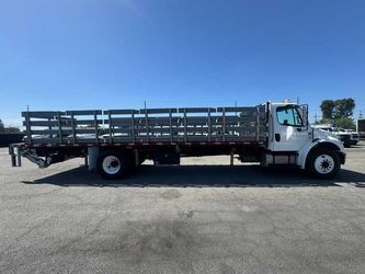 2019 Freightliner M2 106