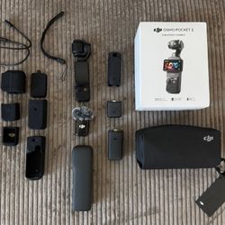 DJI Osmo Pocket 3
Creator Combo