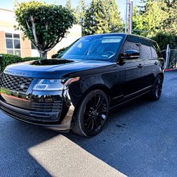 2019 Range Rover HSE TD6 ** Mint Condition ** Loaded