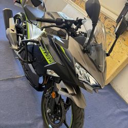 2020 Kawasaki Ninja 400