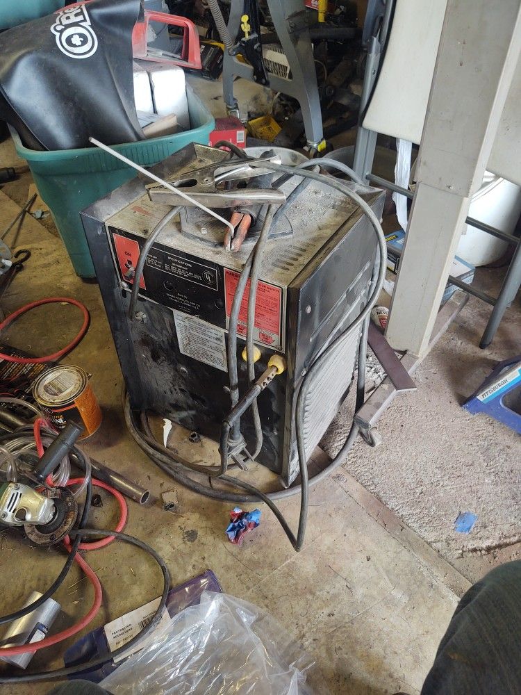 Stick/Arc Welder; Craftsman 230 Amp Transformer Style