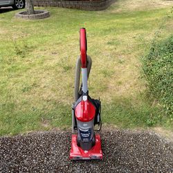 Dirt Devil Endura Reach Vacuum