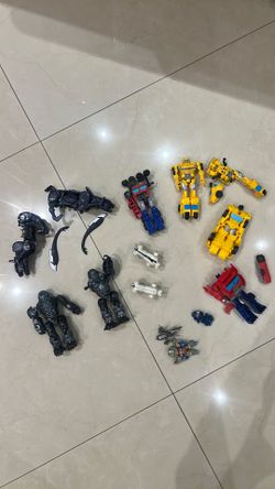 Transformers Action Figure Lot