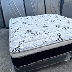 Queen Size Pillow Top Mattress 12" Thick $199