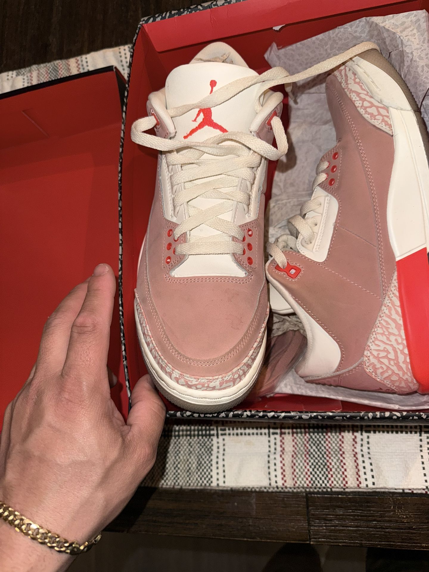 Jordan 3 Rust Pink Size 8.5 Men