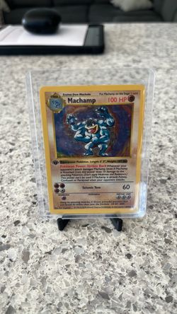 1st Edition Machamp Holo Pokémon Card Base Set 8/102