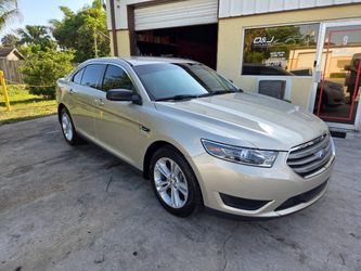 2018 Ford Taurus