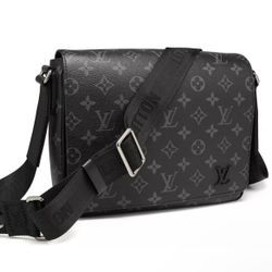 Louis Vuitton Shoulder Bag