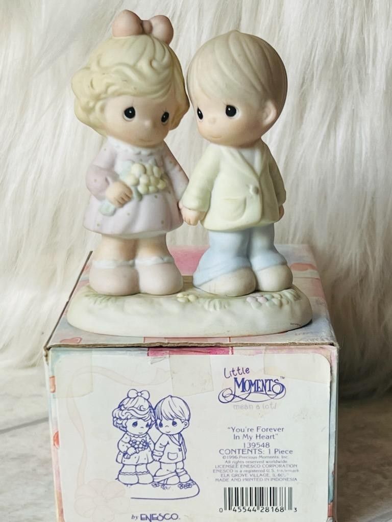 PRECIOUS MOMENTS  FIGURINE1998 YOUR FOREVER IN MY HEART
