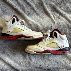 Nike Air Jordan Retro 5 Fire Red Black Tongue 2013 Size 6y Nwob