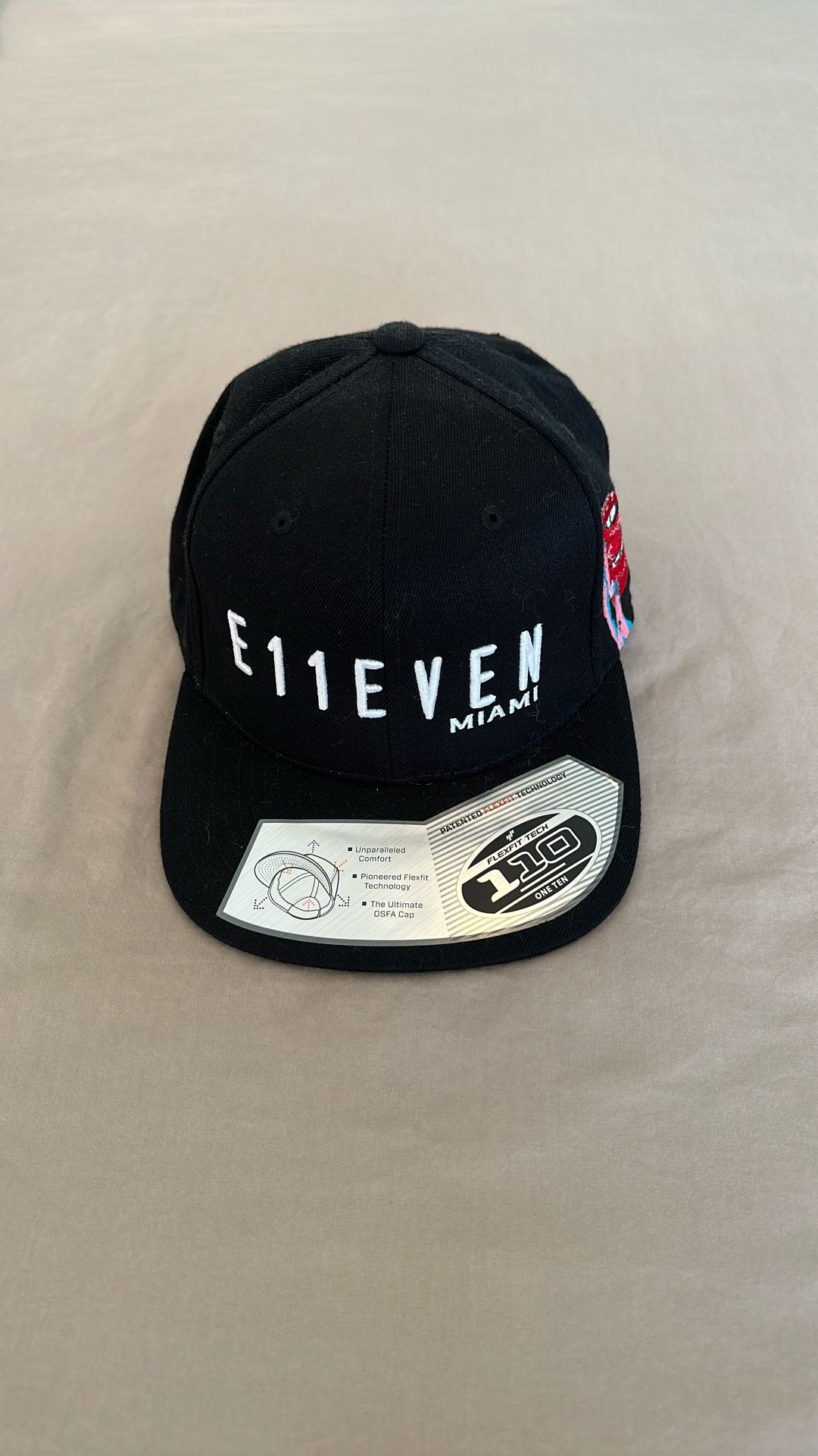 E11EVEN (ELEVEN) HAT