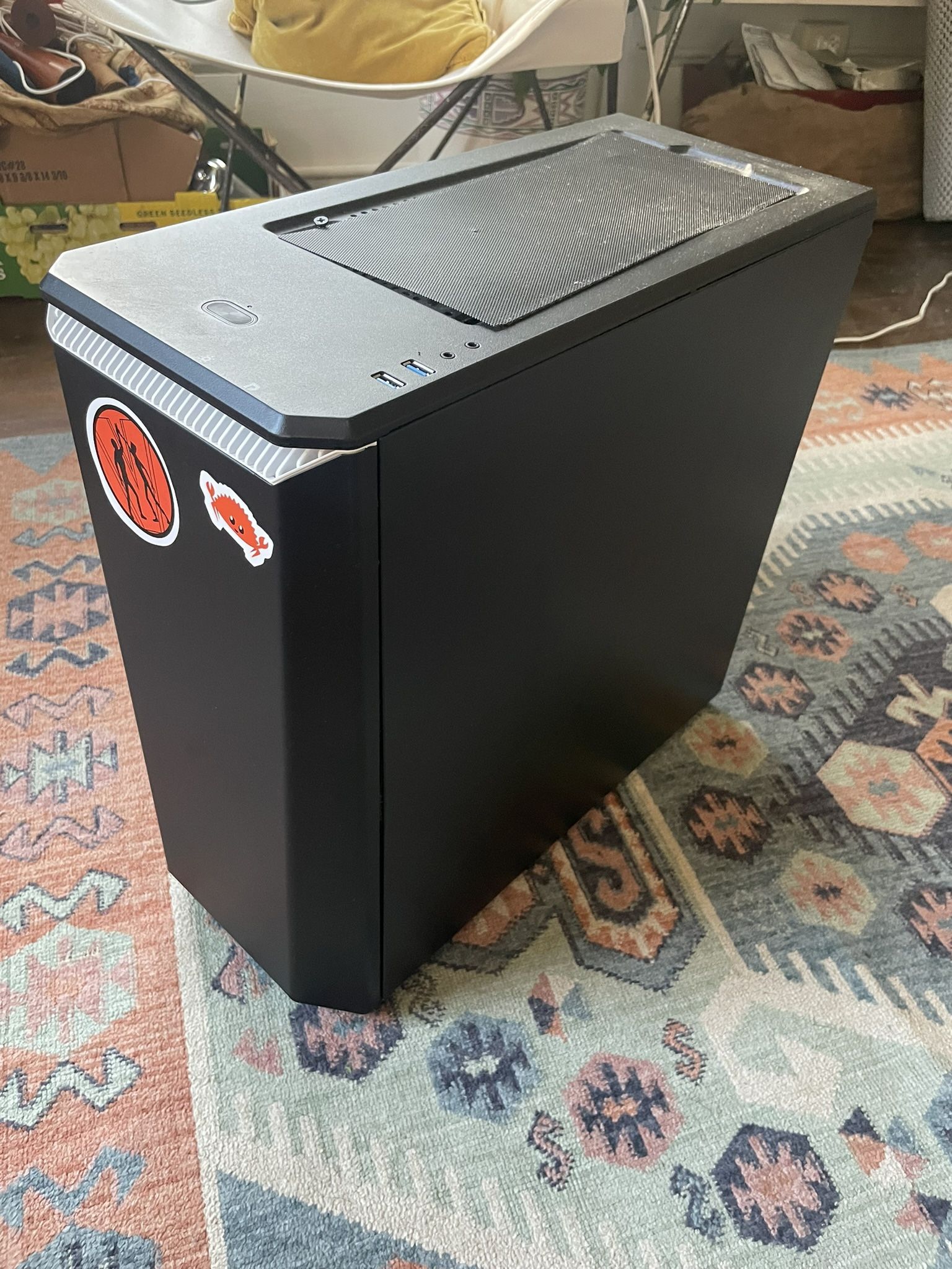 Phanteks Eclipse P400 Gaming PC Console