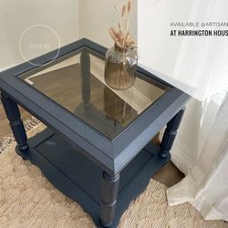 Refinished Side/End Table 
