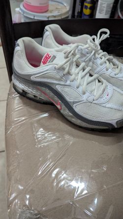 Nike relax women size 8.5