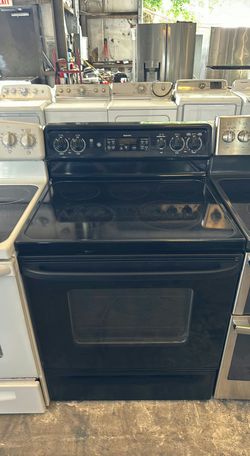 GE Electric Stove Black - GlassTop Large Capacity Oven