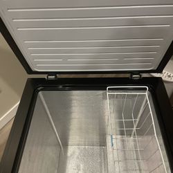 5ft Deep freezer 