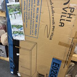 New in box phi villa  outdoor aluminum table with expansion
