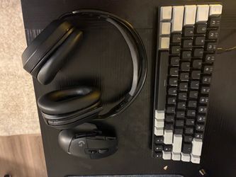 High-End Gaming PC Setup + Curved Samsung Monitor & Accessories