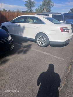2015 Ford Taurus