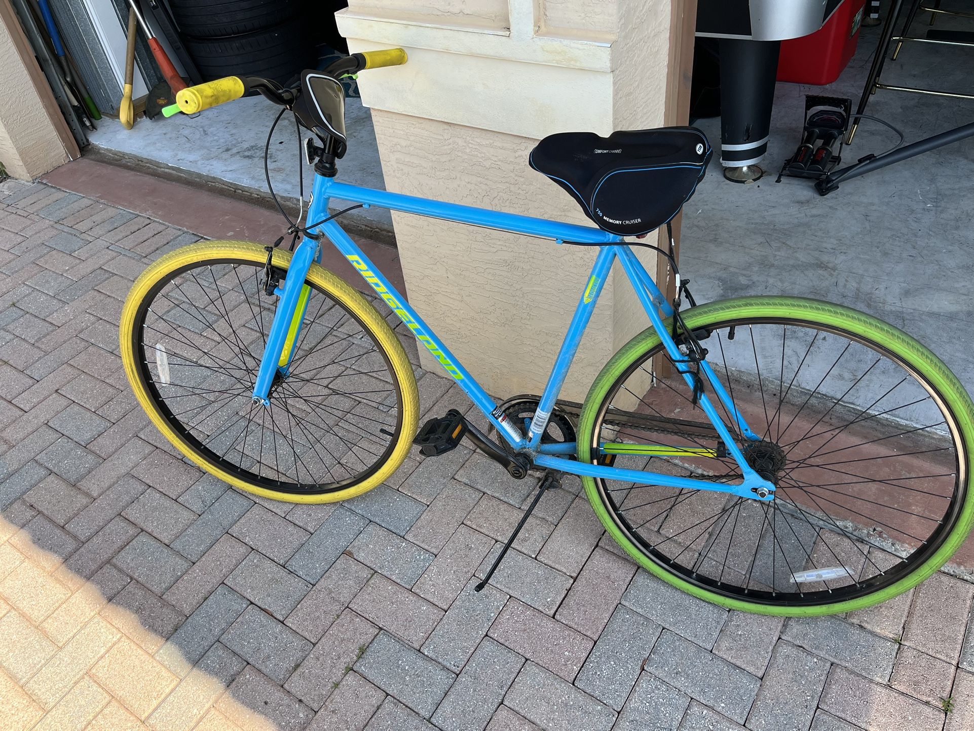 700c Kent Ridgeland Hybrid Bike- Single Speed