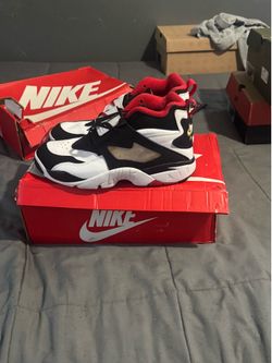 Air Diamond Turf Deions