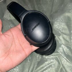 Bose headphones 