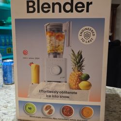 Chefman Obliterator 1380W Professional Blender w/ Auto Blend & 48oz. Tritan Blending Jar – White