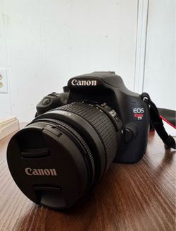 Canon EOS Rebel T5 DSLR Camera with EF-S 18-55mm f/3.5-5.6 IS II Lens