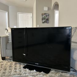 52” Flat Screen Tv