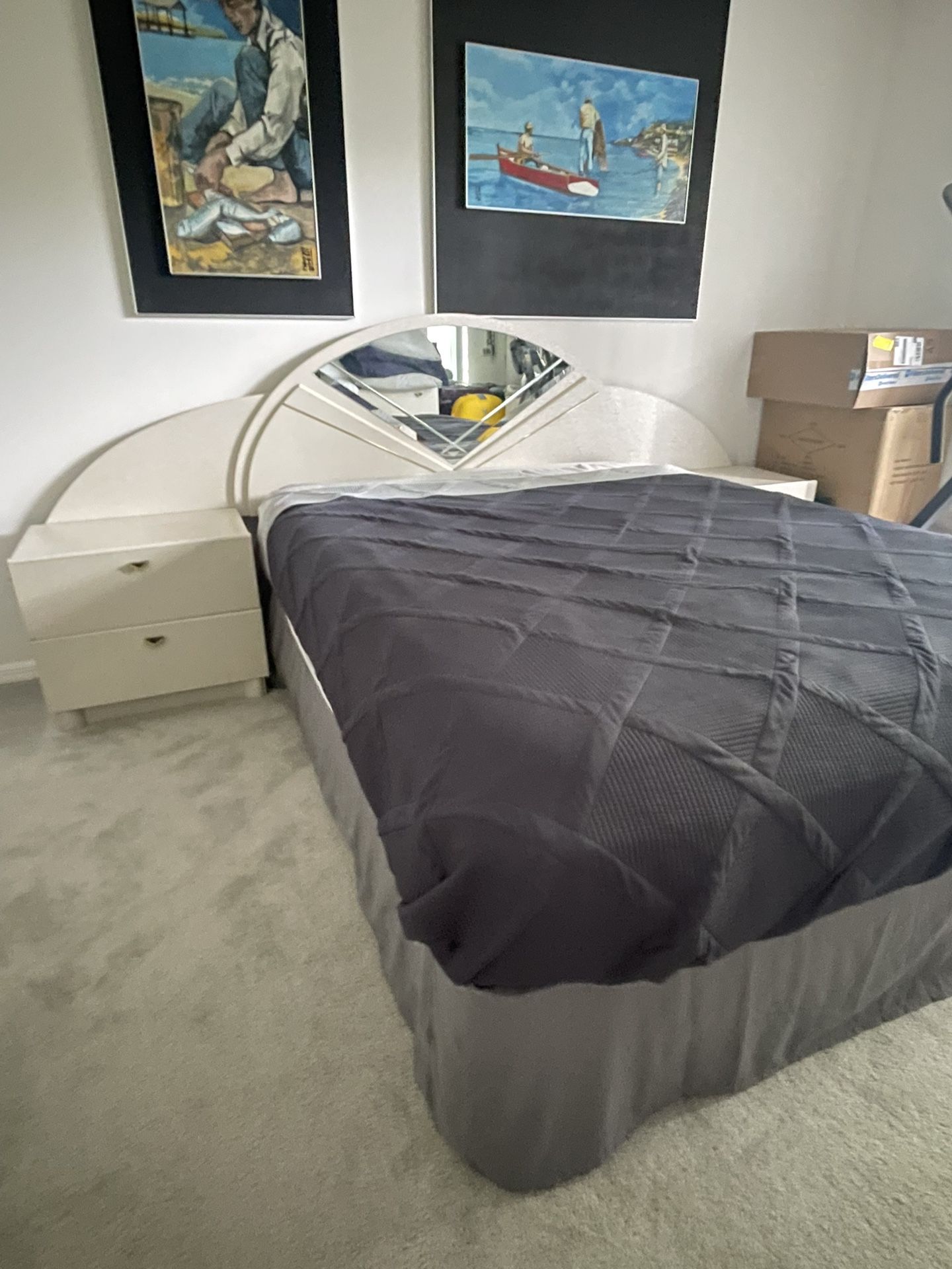 Queen-Sized Bed Set With Headboard, Night Stands and Dresser!