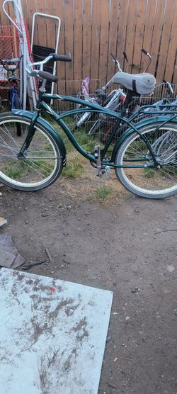 Huffy Regatta beach cruiser