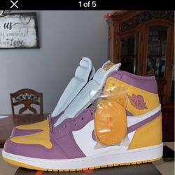 Jordan 1 brotherhood Size 11 