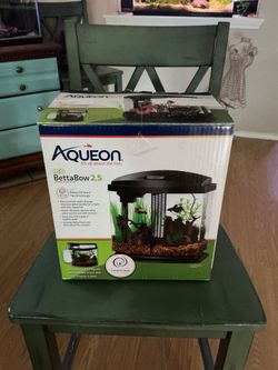 Aqueon bow front nano beta aquarium