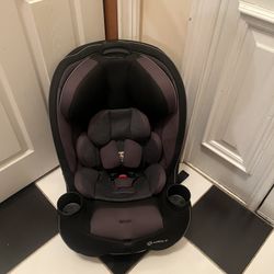 NEW JUST ASSEMBLED all in one . car seat 5-100 lbs rear and forward facing 