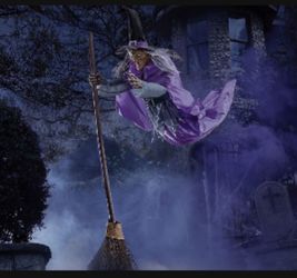 12ft Hovering Witch