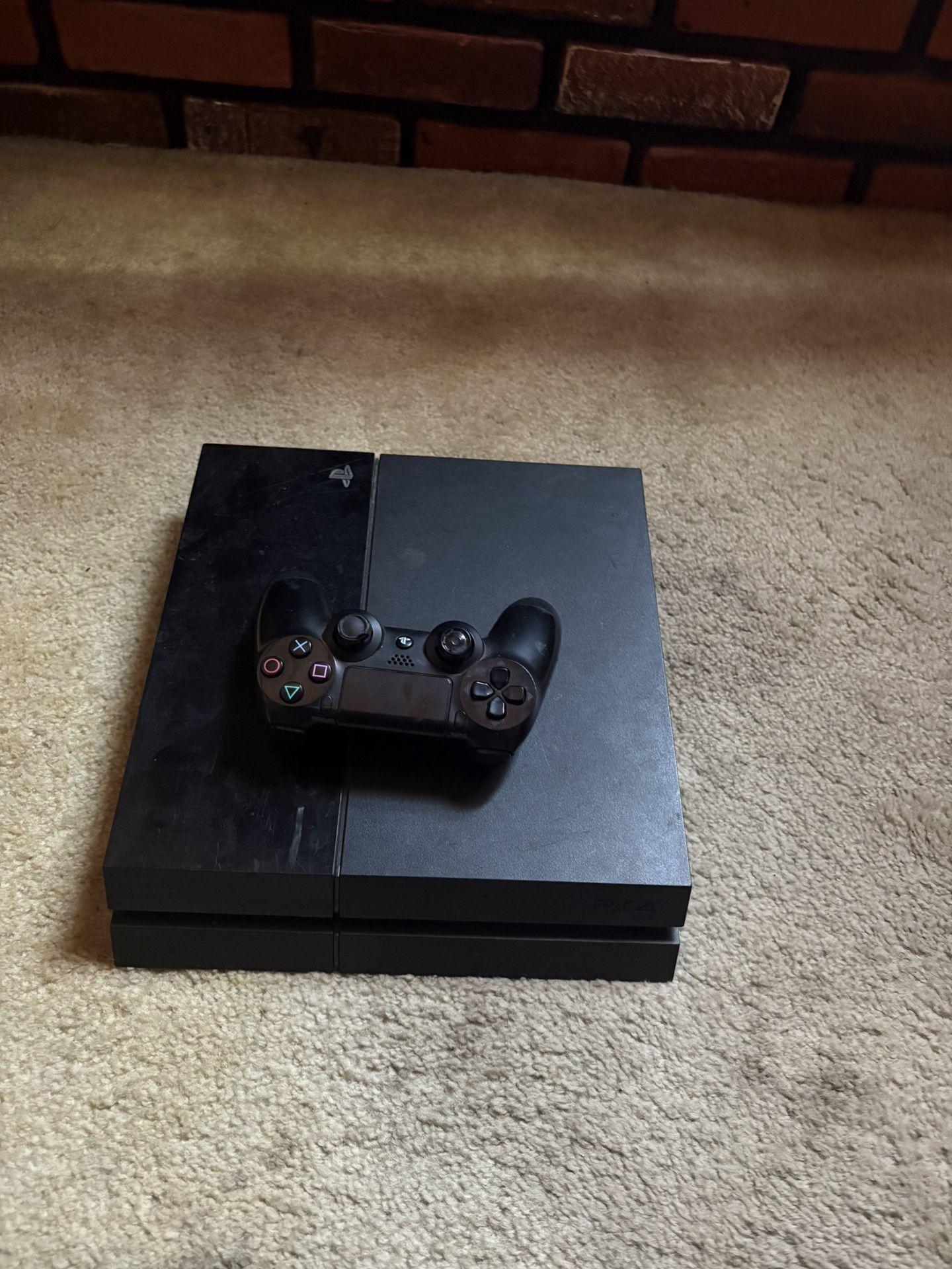 ps4 console w controller