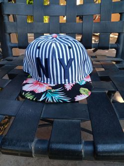 3  Gorras