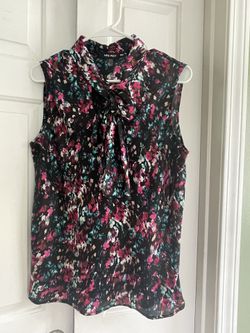 Blouse Nine West Size L Feels Like Silk