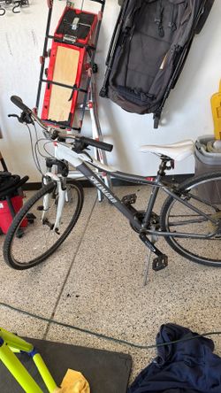 Specialized Ariel Sport women’s bike