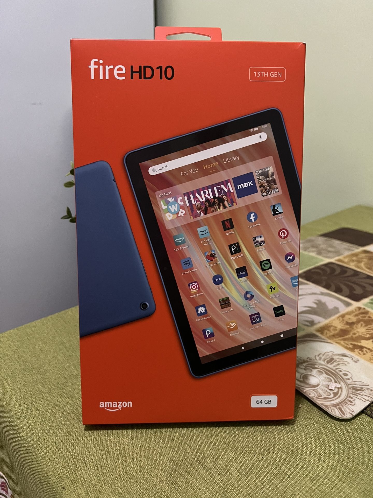 Amazon Tablets 10', Whit Original Amazon Case Blue