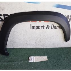 2016 - 2020 - 21 - 2023 TOYOTA TACOMA REAR RIGHT FENDER FLARE ARCH MOLDING OEM AY29643