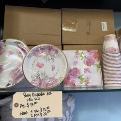 250 pieces a set Party Disposable Set. One set for $12, two sets for $20