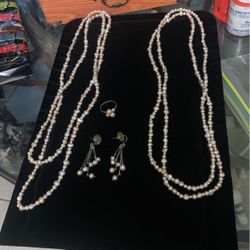 Costume Jewelry Set Pearls