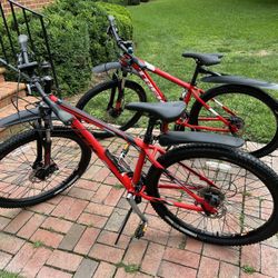 Trek Marlin 5 Mountain Bikes