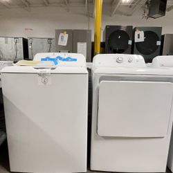 GE Hotpoint HTW265ASWWW and  GTX33EASKWW a set washer and dryer (opened box,minor scratches/dents) 4.0 cu.ft. Top Load Washer in White with Cold Plus 