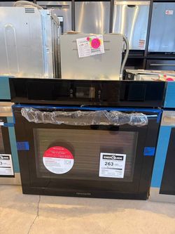 Frigidaire® 30" Black Single Electric Wall Oven
