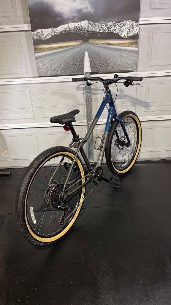 MARIN STINSON 2 ROAD BIKE