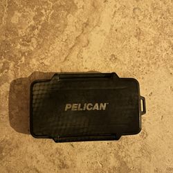 Pelican Wallet Case