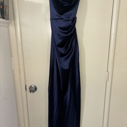 Windsor Dress Size M